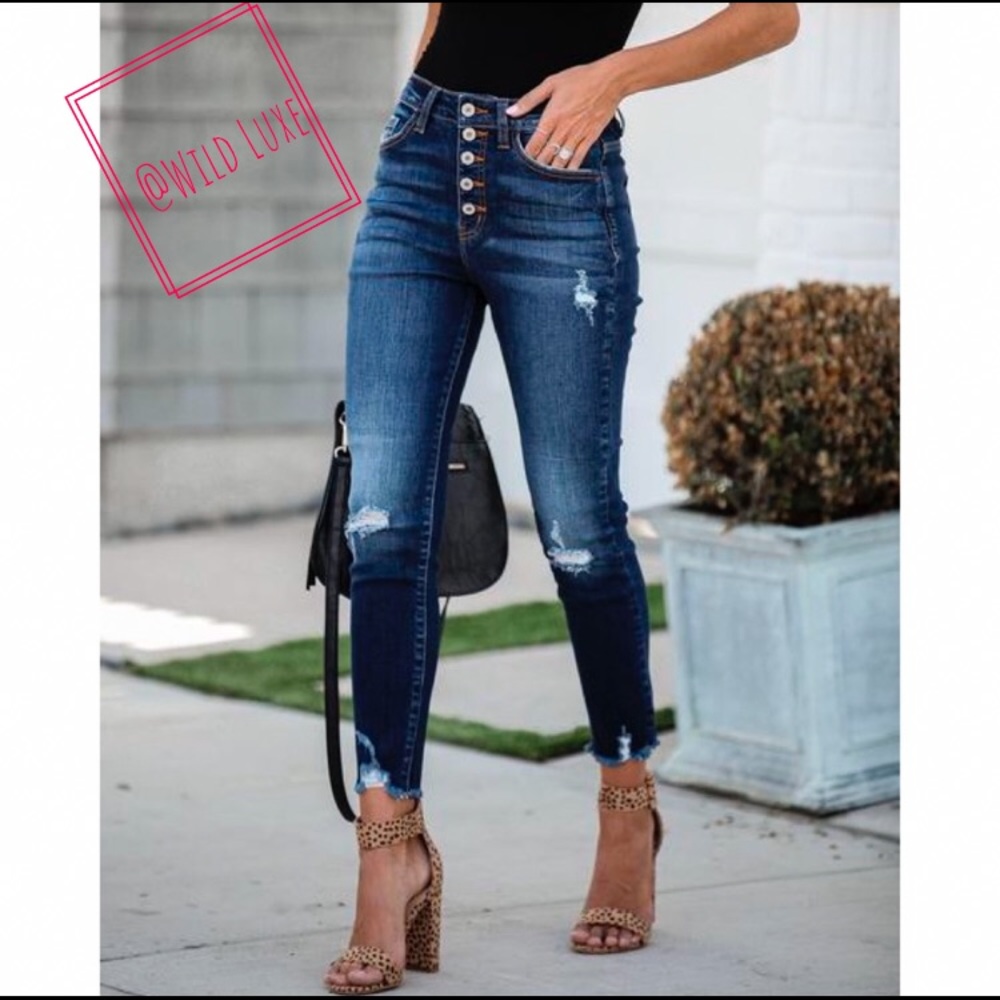 🔥HOST PICK🔥 LAST 1! 5🌟BESTSELLER Ava Frayed Ankle Skinny Jean - Picture 2 of 5